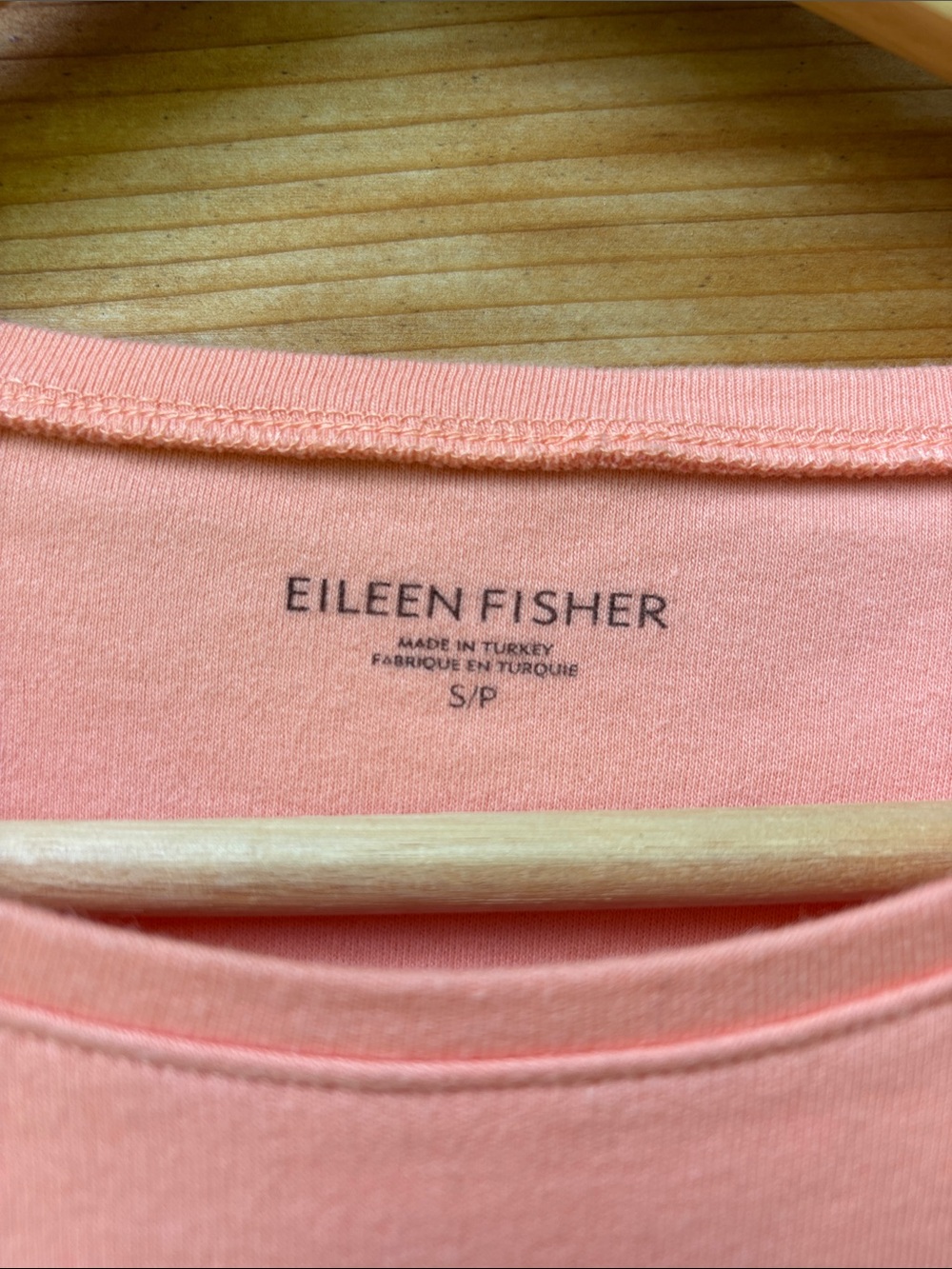 Eileen Fisher Organic Cotton Tee
Crew Neck Minimalist Essential
Size SP - Picture 2 of 6